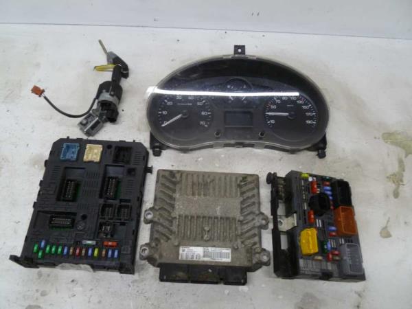 BOITIER COMPLET CITROEN JUMPY / PEUGEOT EXPERT / FIAT SCUDO 2007-2016 2.0HDI - Vue 1